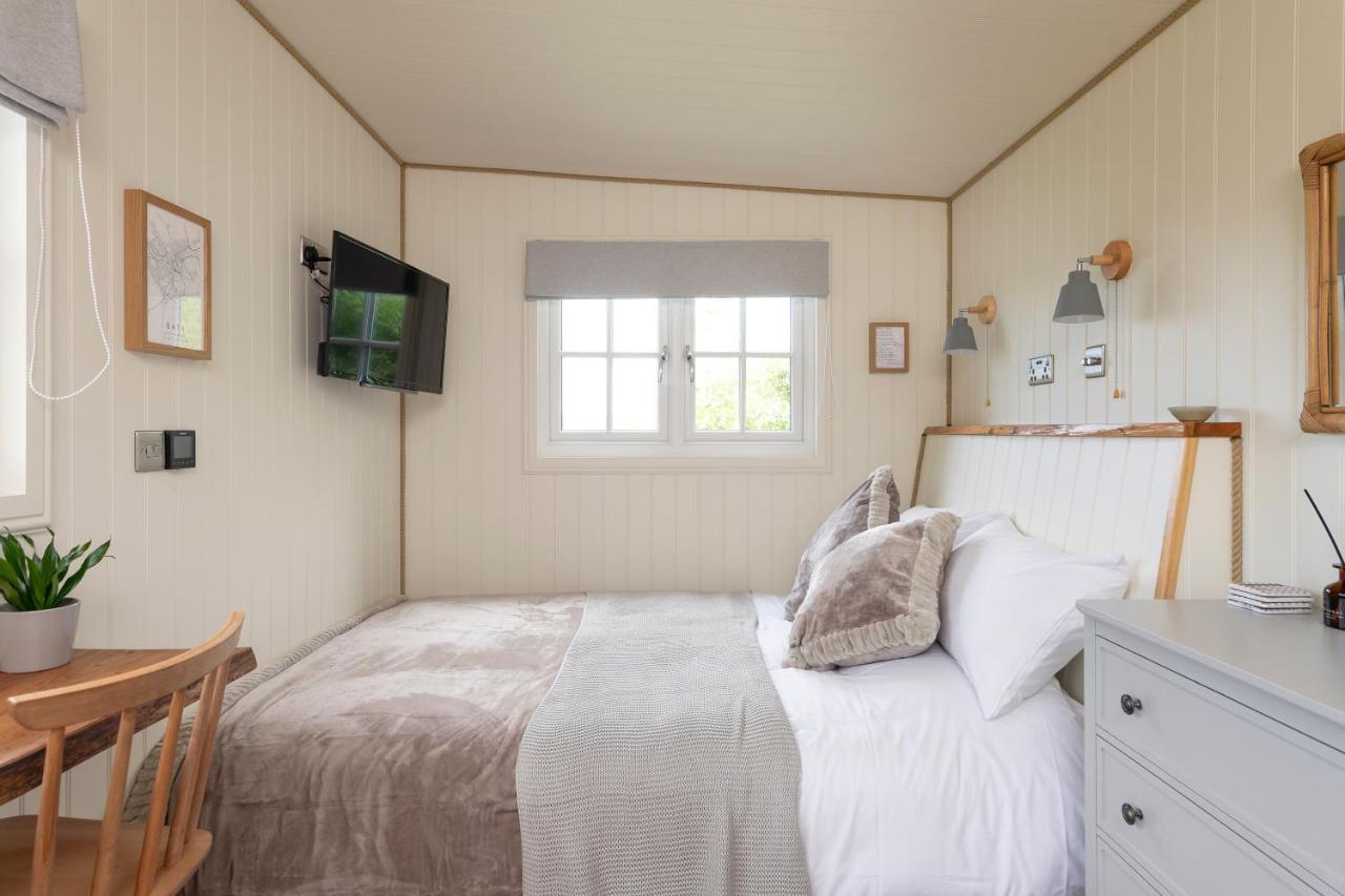 Secluded Lodge With Spectacular Views And Hot Tub! Bath Luaran gambar